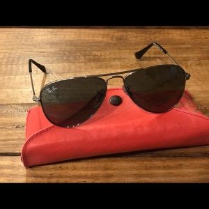Ray Bans Aviator Jrs Kids Black and Silver Unisex
